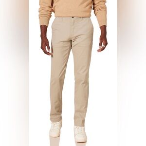 NEW Amazon Essentials Men's Classic-Fit Casual Stretch Chino Pant 38/32